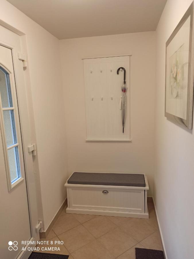Schoene 77Qm Wohnung In Gehobener Lage Direkt Am Wald Rodenbach  Exterior foto