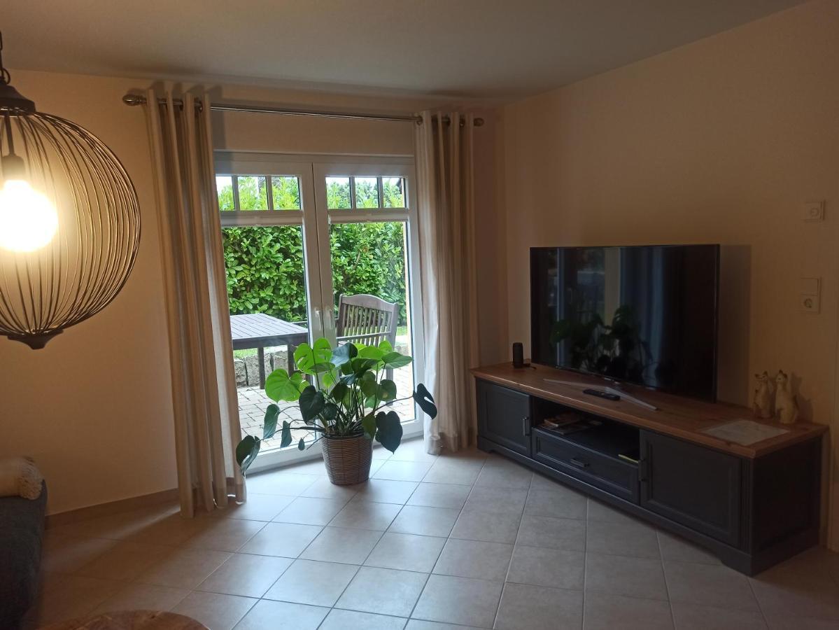 Schoene 77Qm Wohnung In Gehobener Lage Direkt Am Wald Rodenbach  Exterior foto